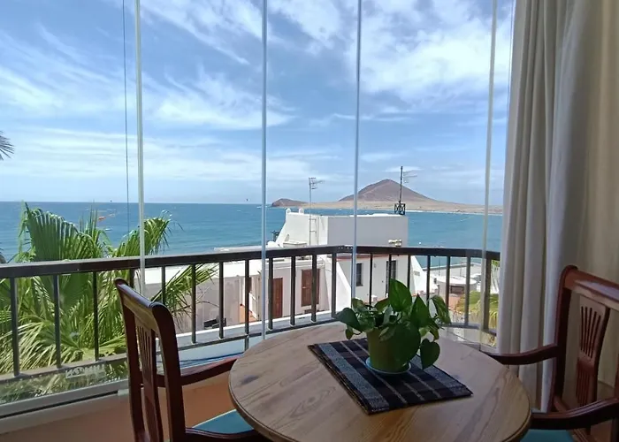 Ocean View El Medano Center